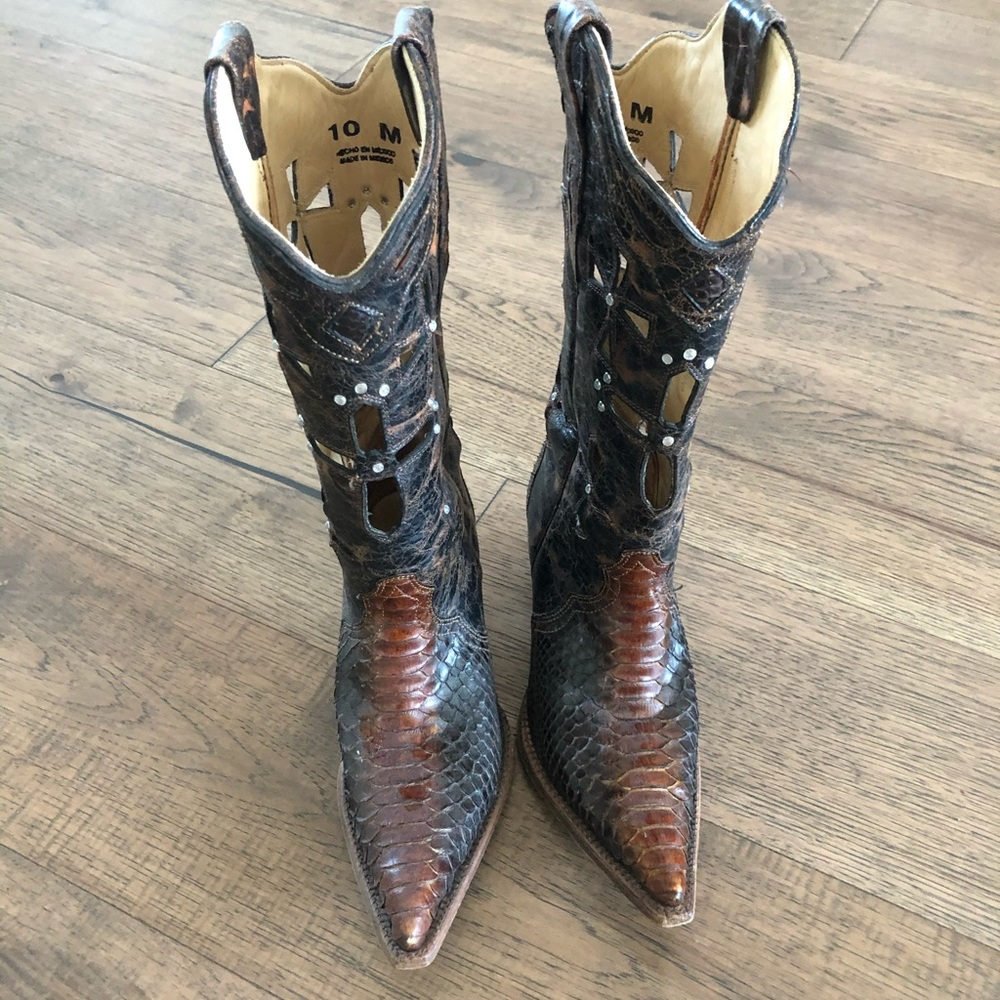 Cowboy boots